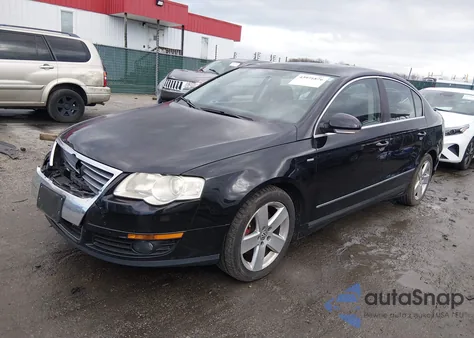 2007 Volkswagen Passat Wolfsburg Edition from USA, damaged, VIN WVWAK73C97P145486